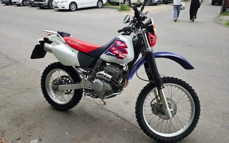 Honda  XR250 1995 годаүшін1 200 000 тг. в Алматы