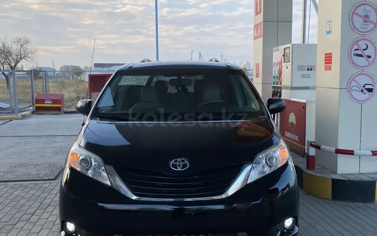 Toyota Sienna 2014 года за 8 000 000 тг. в Шымкент