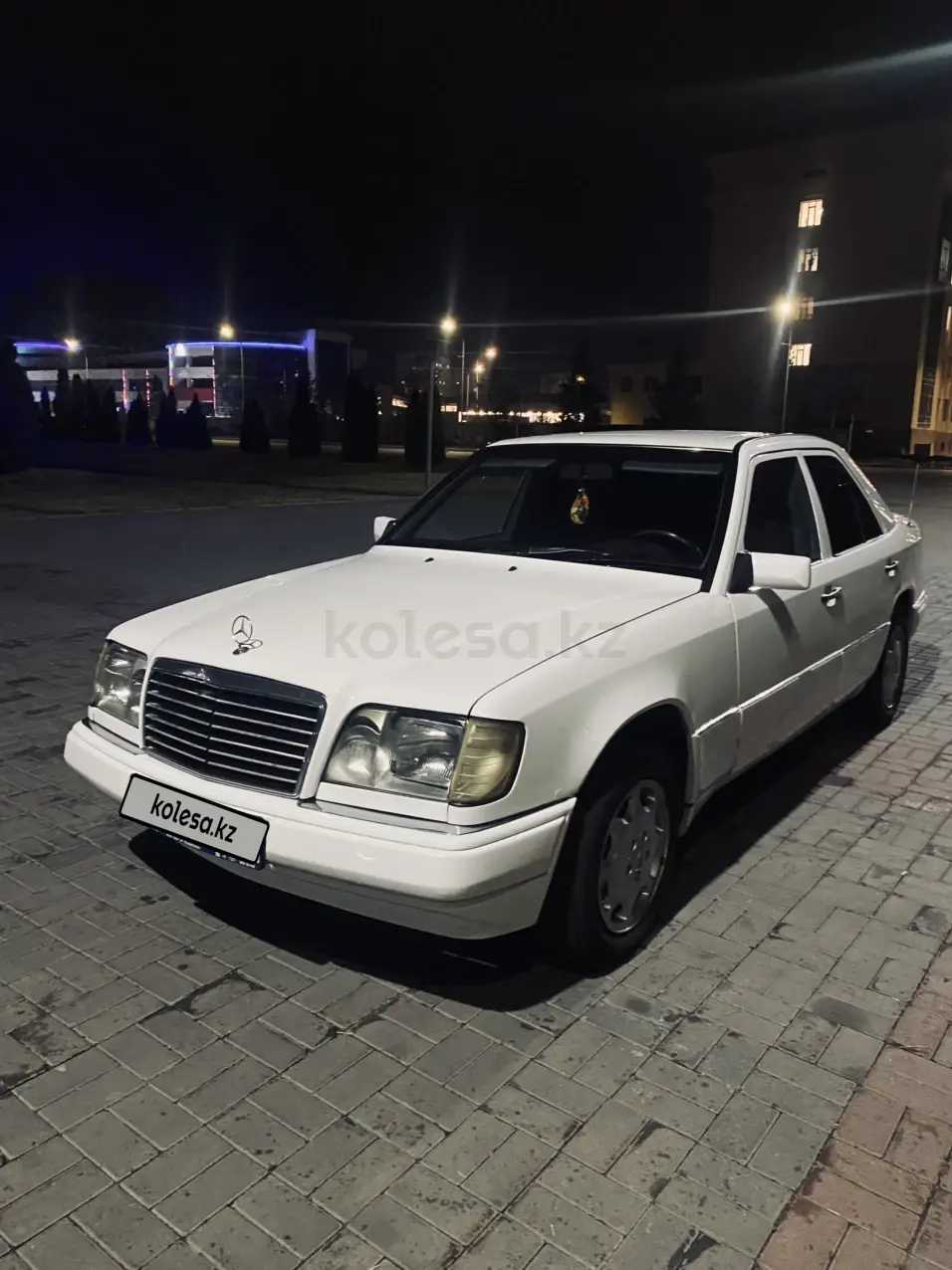 Mercedes-Benz E-Class, 1994