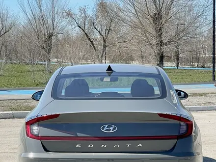 Hyundai Sonata 2022 года за 12 000 000 тг. в Актобе – фото 8