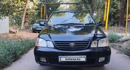 Toyota Ipsum 1998 года за 2 850 000 тг. в Алматы