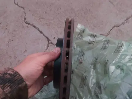 Тормозные диски за 10 000 тг. в Уральск – фото 3