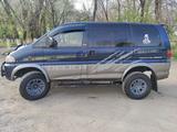 Mitsubishi Delica 1994 года за 3 200 000 тг. в Алматы – фото 3