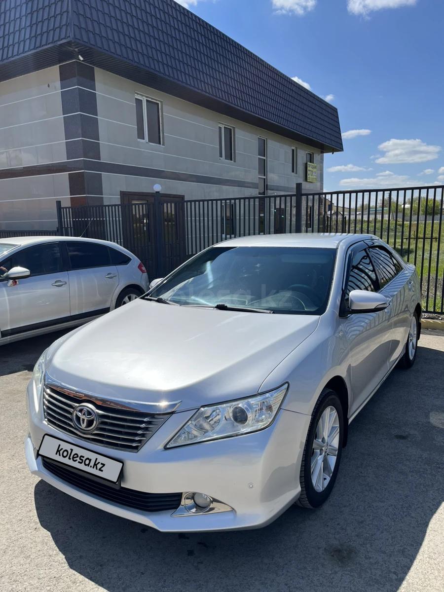 Toyota Camry 2014 г.