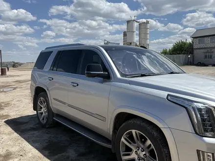 Cadillac Escalade 2018 года за 33 900 000 тг. в Астана – фото 2