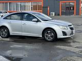 Chevrolet Cruze 2015 годаүшін3 800 000 тг. в Семей – фото 2