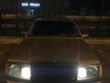 Mercedes-Benz E 200 1990 годаүшін1 000 000 тг. в Семей – фото 2