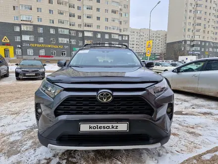 Toyota RAV4 2021 года за 15 000 000 тг. в Астана – фото 12