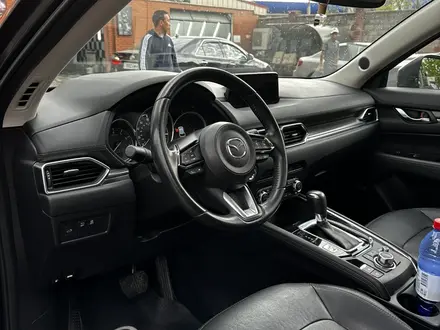 Mazda CX-5 2018 года за 12 200 000 тг. в Алматы – фото 11