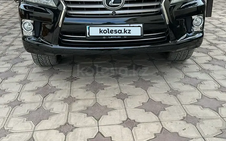 Lexus LX 570 2012 годаfor23 500 000 тг. в Тараз