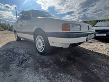 Volkswagen Passat, 1988