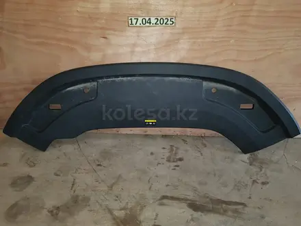 НАКЛАДКА ТЕЛЕВИЗОРА (КОЖУХ ЗАМКА КАПОТА) за 1 000 тг. в Алматы