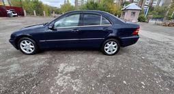 Mercedes-Benz C 240 2001 года за 2 700 000 тг. в Караганда – фото 3
