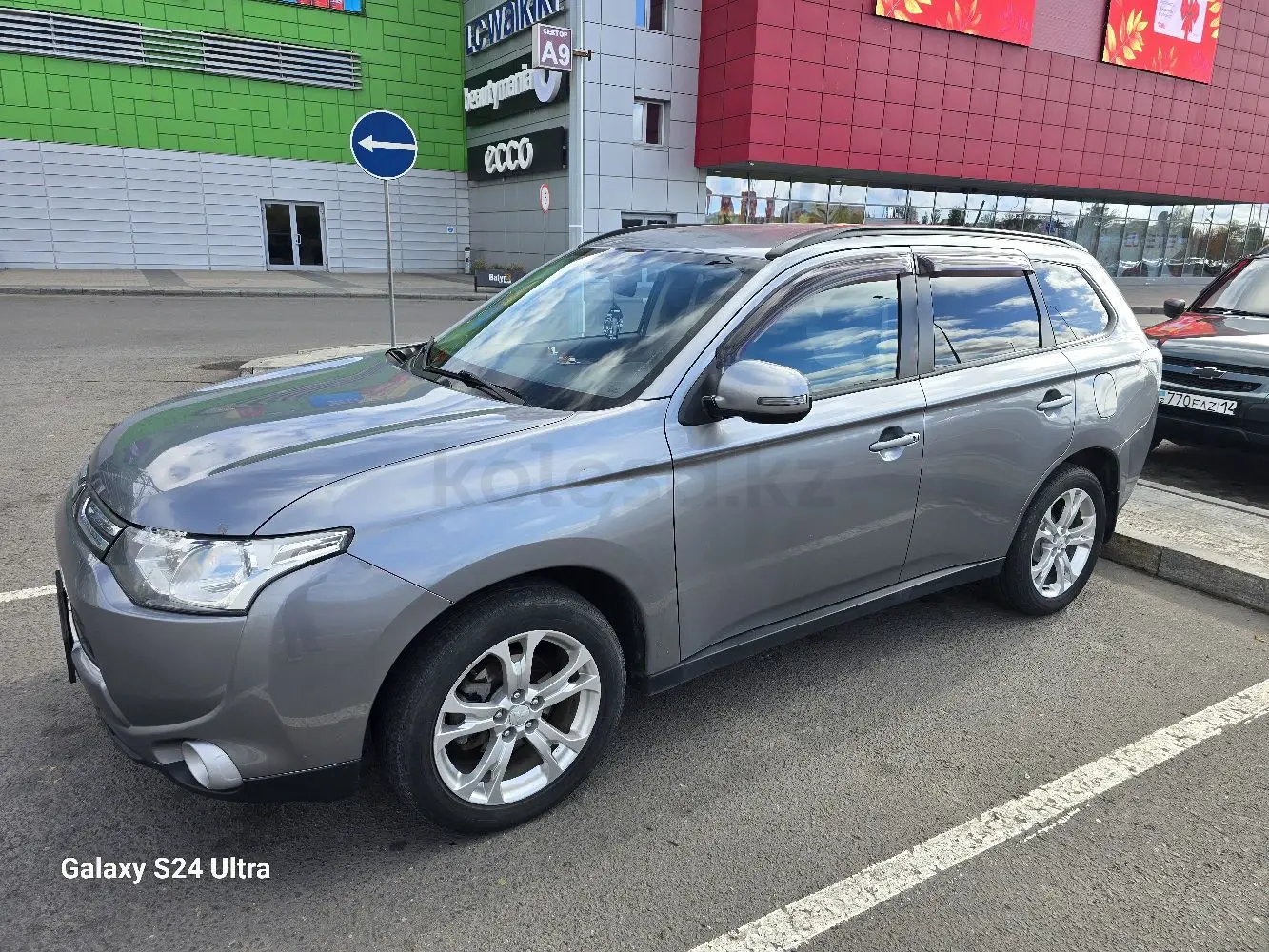 Mitsubishi Outlander, 2012