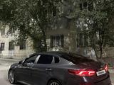 Kia K5 2018 года за 10 300 000 тг. в Алматы
