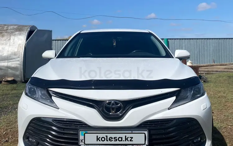 Toyota Camry 2020 года за 13 500 000 тг. в Караганда