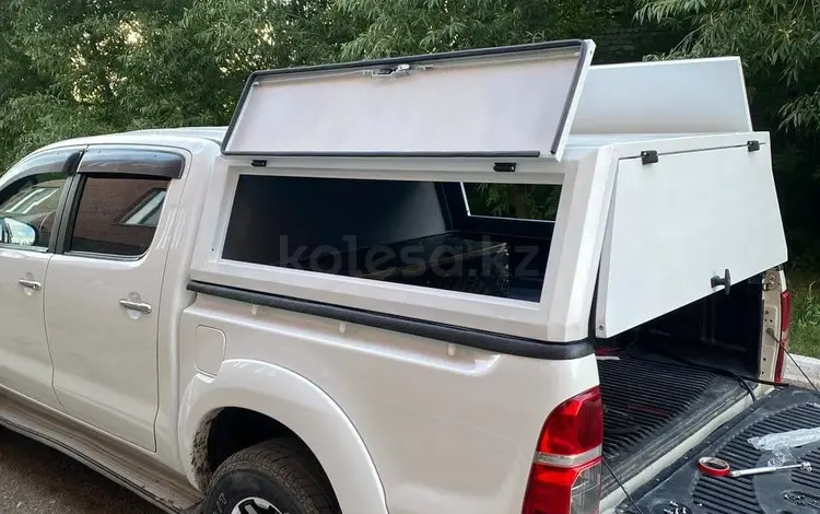 Металлический кунг 1.0 на Toyota Hilux за 800 000 тг. в Астана