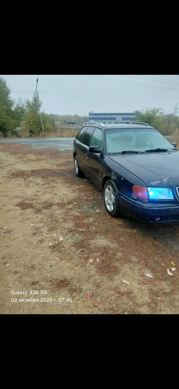 Audi 100, 1992