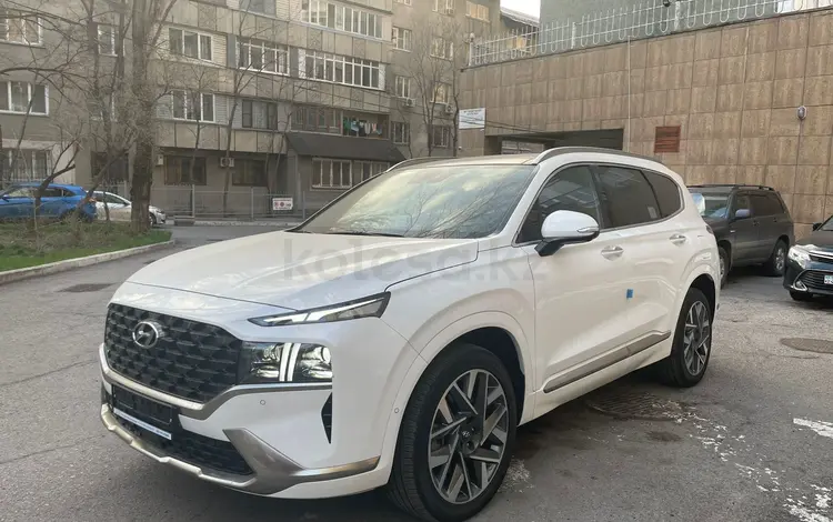 Hyundai Santa Fe 2022 года за 19 500 000 тг. в Алматы