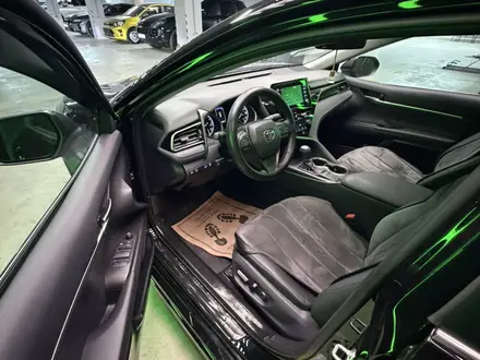 Toyota Camry 2023 года за 14 000 000 тг. в Астана – фото 9