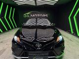 Toyota Camry 2023 года за 14 000 000 тг. в Астана