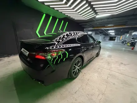 Toyota Camry 2023 года за 14 000 000 тг. в Астана – фото 6