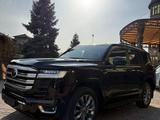 Toyota Land Cruiser 2024 года за 63 500 000 тг. в Алматы – фото 5