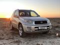 Toyota RAV4 2000 годаүшін3 000 000 тг. в Актау