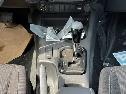 Toyota Hilux 2025 года за 32 000 000 тг. в Алматы – фото 12