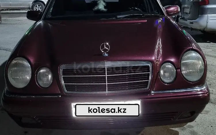 Mercedes-Benz E 200 1996 годаүшін2 200 000 тг. в Алматы