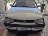 Volkswagen Golf 1994 годаүшін2 000 000 тг. в Кызылорда