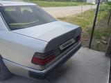 Mercedes-Benz E 200 1985 годаүшін1 500 000 тг. в Тараз – фото 5