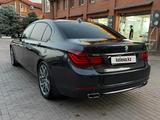 BMW 750 2013 годаfor5 000 000 тг. в Алматы – фото 2