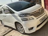 Toyota Vellfire 2012 годаүшін10 500 000 тг. в Шымкент