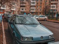 Volkswagen Passat 1991 годаүшін1 300 000 тг. в Караганда