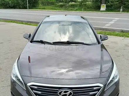 Hyundai Sonata 2016 года за 8 500 000 тг. в Алматы – фото 32