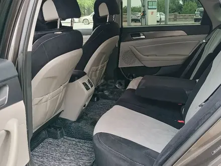 Hyundai Sonata 2016 года за 8 500 000 тг. в Алматы – фото 20