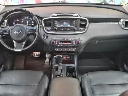 Kia Sorento 2017 года за 11 590 000 тг. в Алматы – фото 8