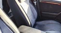 Mercedes-Benz C 200 1997 годаfor2 100 000 тг. в Караганда – фото 4