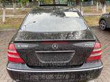 Mercedes-Benz E 500 2003 годаfor3 500 000 тг. в Караганда – фото 3