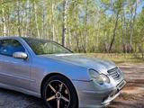 Mercedes-Benz C 230 2001 года за 2 750 000 тг. в Петропавловск – фото 3