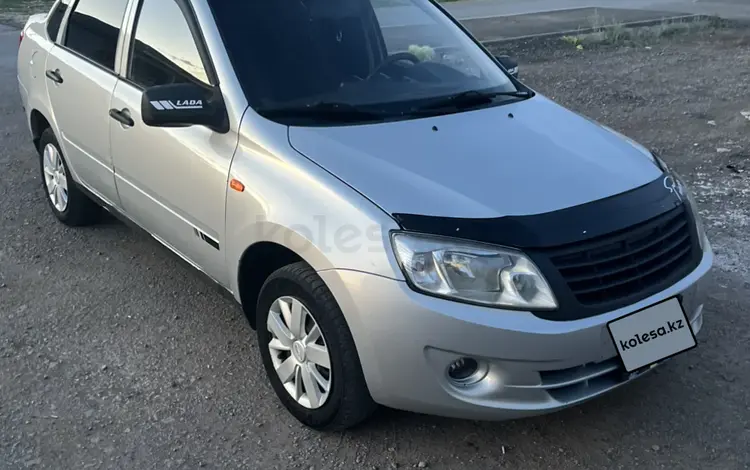 ВАЗ (Lada) Granta 2190 2014 годаүшін2 300 000 тг. в Астана