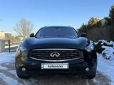 Infiniti FX35 2011 года за 10 600 000 тг. в Алматы – фото 2