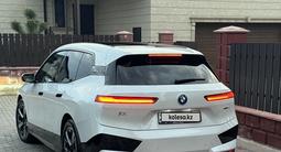 BMW iX 2022 года за 35 500 000 тг. в Алматы – фото 2