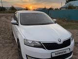 Skoda Rapid 2015 года за 5 600 000 тг. в Уральск