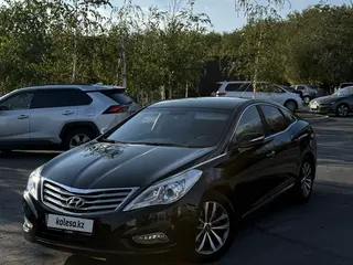 Hyundai Grandeur, 2011