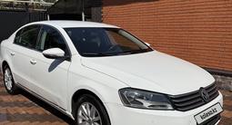 Volkswagen Passat 2014 года за 4 650 000 тг. в Алматы – фото 2