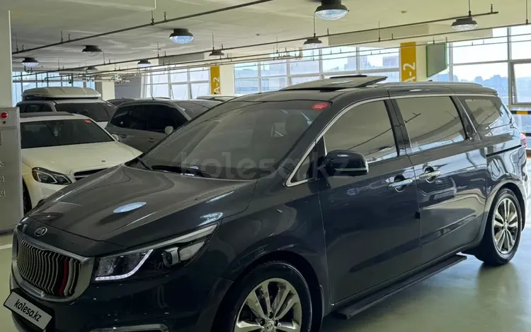 Kia Carnival 2016 года за 15 500 000 тг. в Алматы