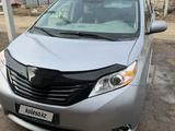 Toyota Sienna 2013 годаfor8 500 000 тг. в Уральск