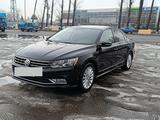 Volkswagen Passat 2017 года за 8 200 000 тг. в Тараз – фото 2